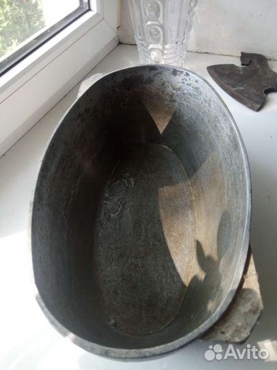 Утятница и топор СССР