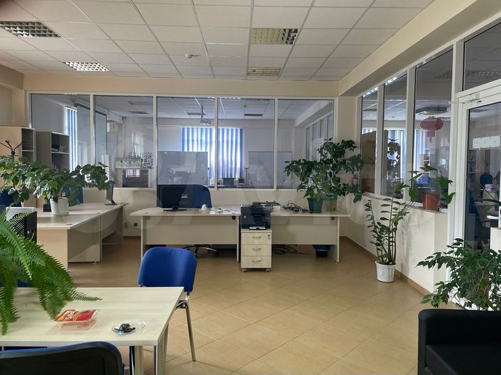 Офис, 72 м², 36м2