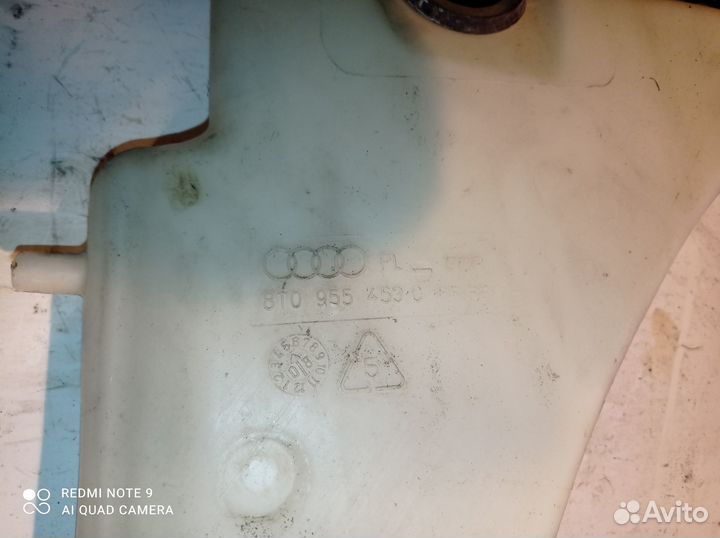 Бачок омывателя Audi A4 B8