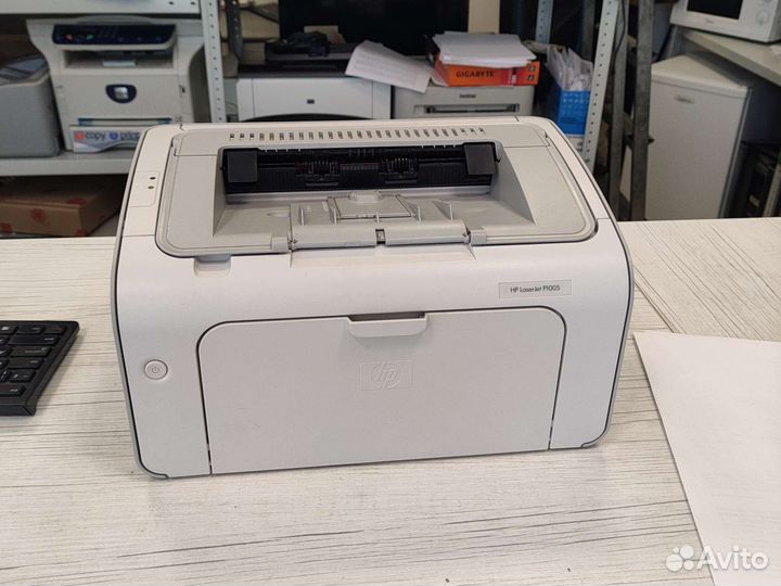 Принтер лазерный HP LaserJet P1005 как новый