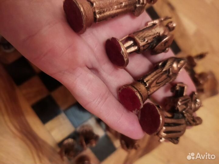 Шахматы металлические коллекционные