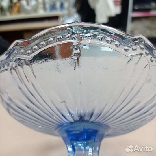 Старинная конфетница, ваза на ножке (сзр)