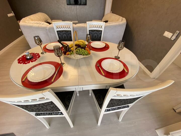 3-к. квартира, 80 м², 3/6 эт.