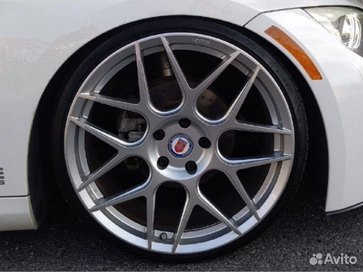 В разборе BMW 320i (E92) 20011г. 