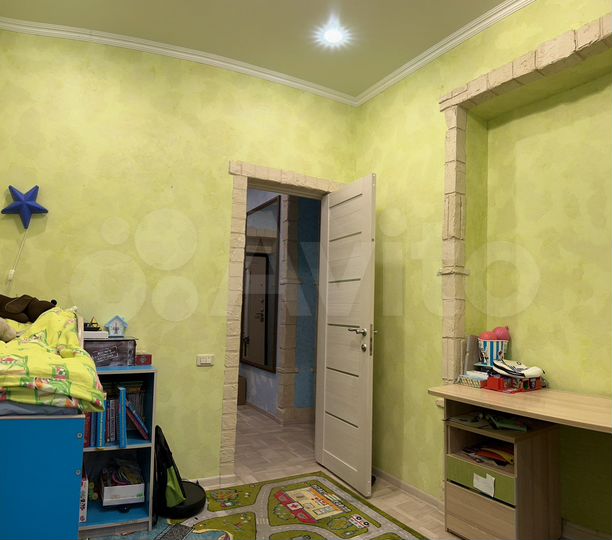 3-к. квартира, 74,1 м², 1/5 эт.