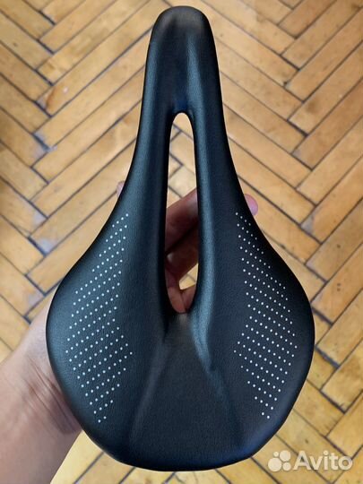 Седло велосипедное