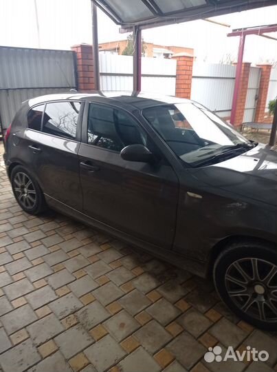 BMW 1 серия 2.0 AT, 2009, 250 000 км