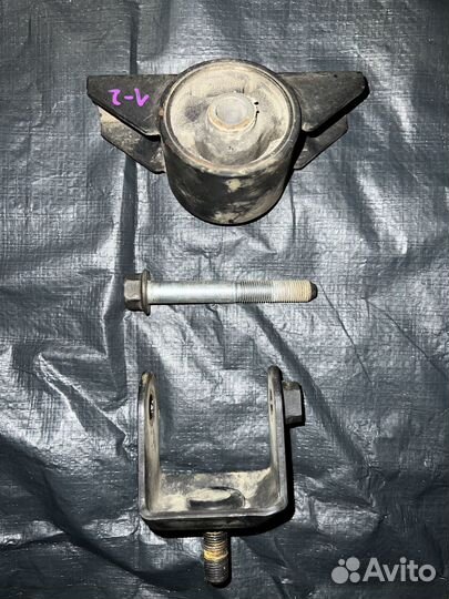 Опора переднего редуктора Паджеро 3 4