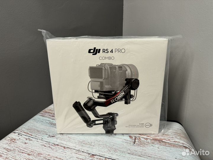 DJI Ronin RS 4 Pro Combo Стабилизатор
