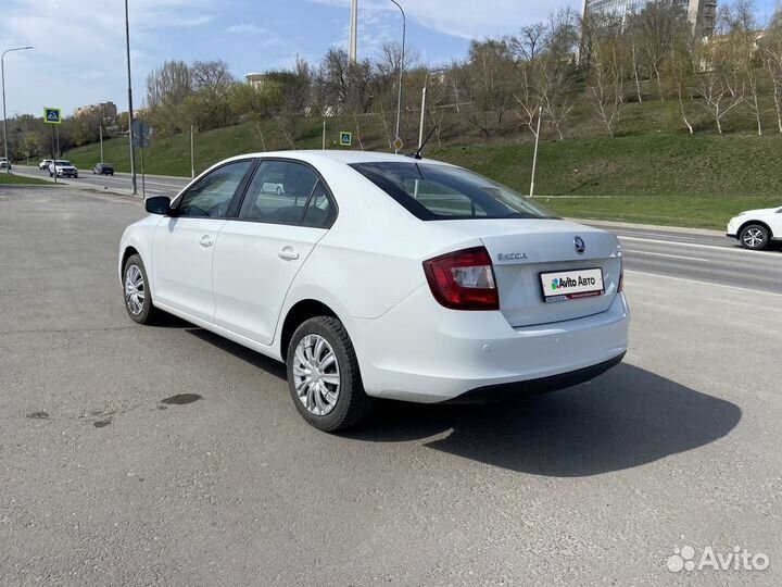 Skoda Rapid 1.6 AT, 2018, 97 642 км