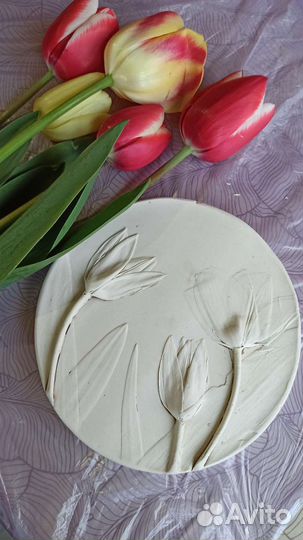 Барельеф Тюльпаны