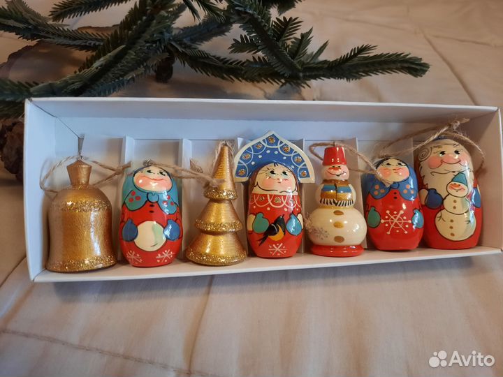 Елочные игрушки