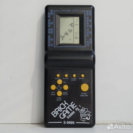 Развивающие игрушки: пазлы, тетрис, конструктор