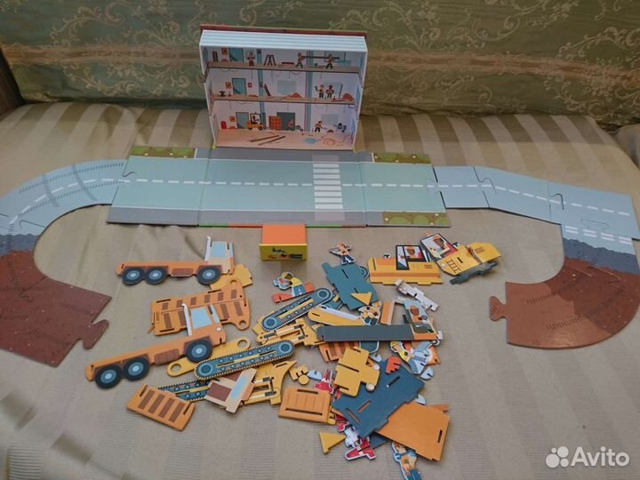 Интерактивный конструктор Маленький инженер Стройк