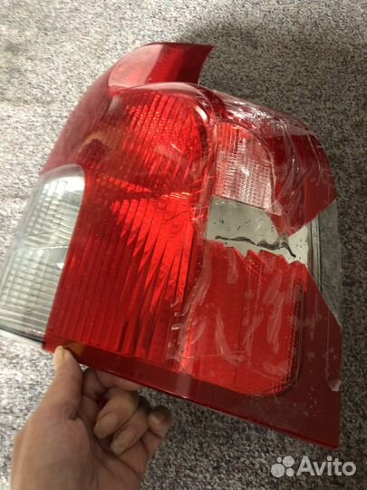Фонарь задний правый Volvo xc90
