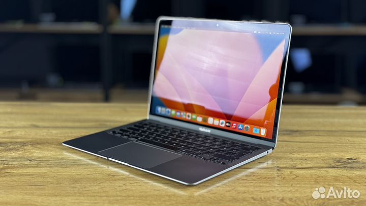 Macbook air 13 2020 m1/16/256