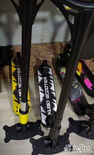 Самокат трюковой