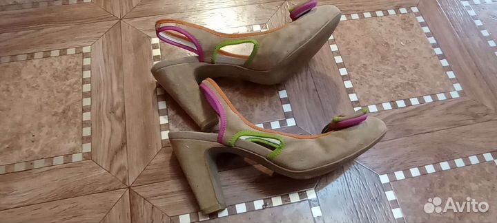 Туфли женские