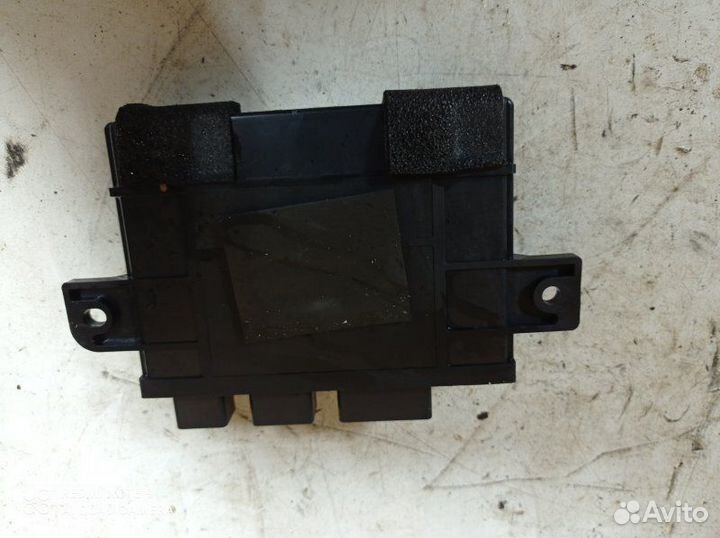 Блок электронный Cadillac Cts 2