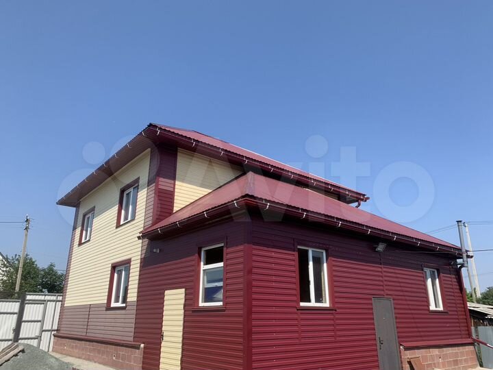 Дом 134 м² на участке 5 сот.