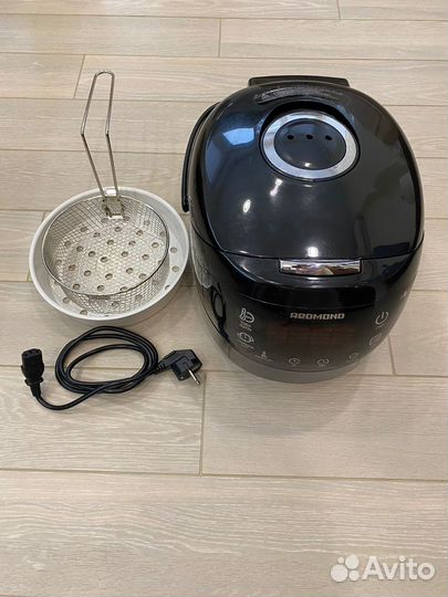 Мультиварка redmond rmc-m92s
