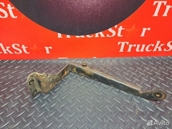 Кронштейн защиты двигателя левый Daf XF105