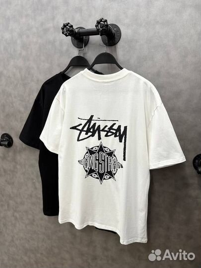 Классная футболка Stussy