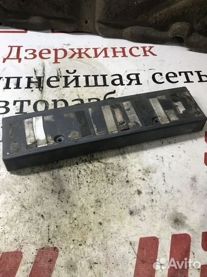 Накладка переднего бампера под номер Nissan Pathfi