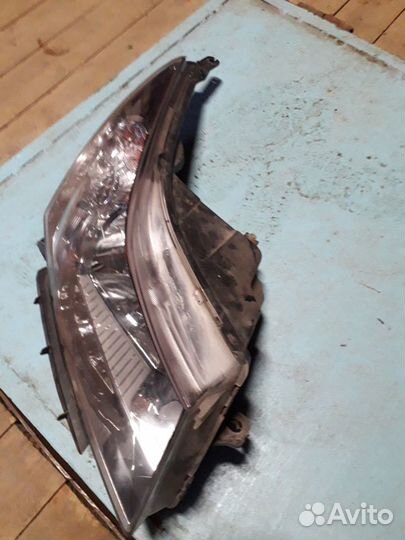 Фара правая на шевроле круз б/у