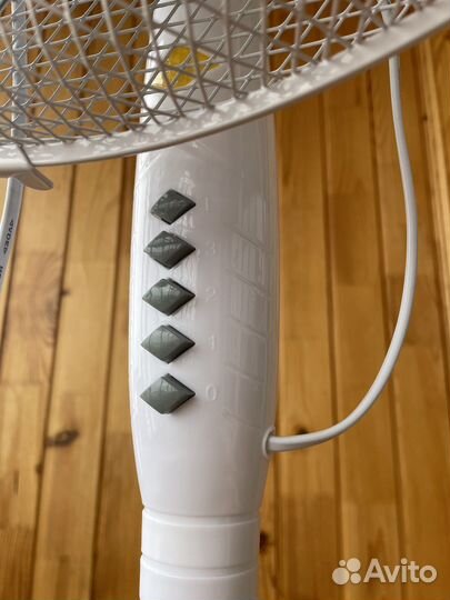 Вентилятор Hyundai H-SF16-F1602