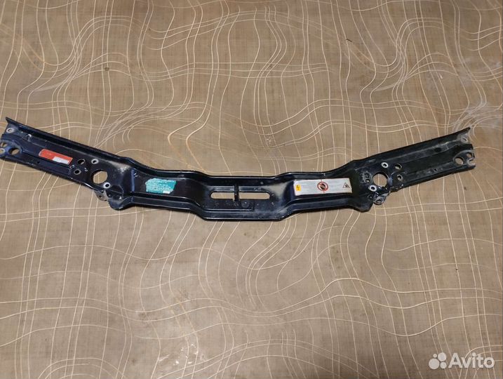 Верхняя панель телевизора на ауди 100