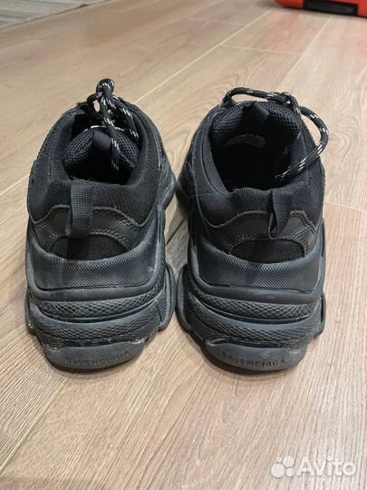 Кроссовки Balenciaga triple s оригинал