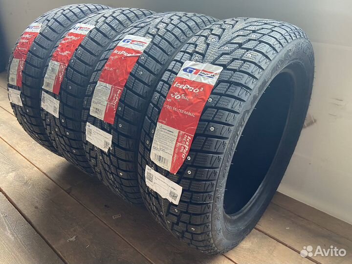 GT Radial Champiro IcePro 3 225/60 R17 99T