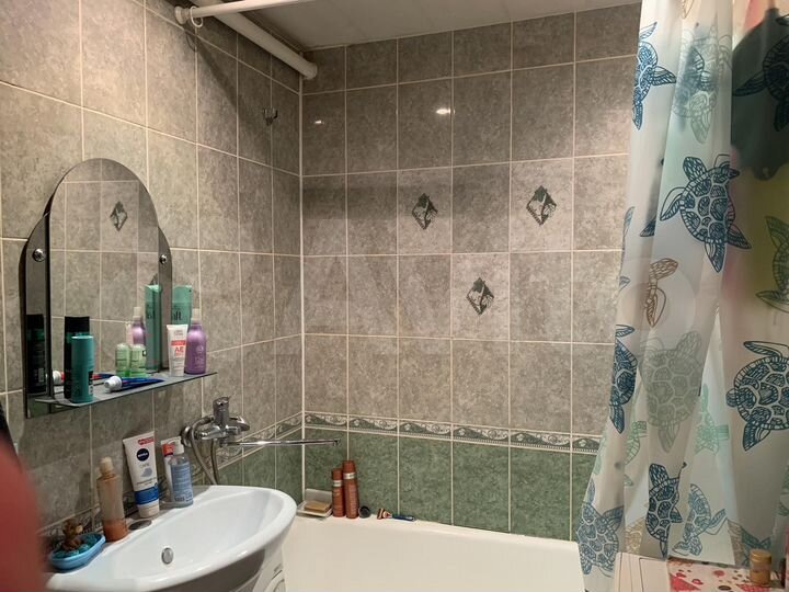 2-к. квартира, 46 м², 2/5 эт.