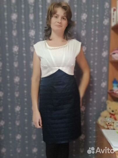 Платье 46 размера