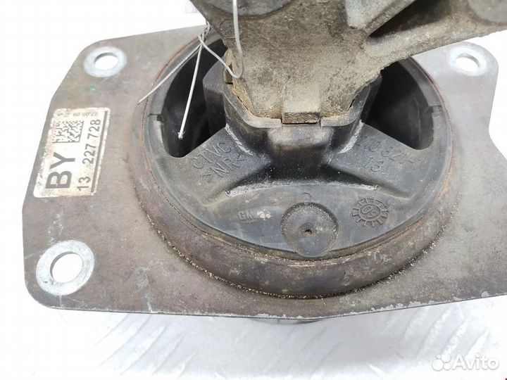 Подушка крепления двигателя Opel Insignia (A) 2009