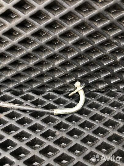 Замок багажника Sym Orbit 50