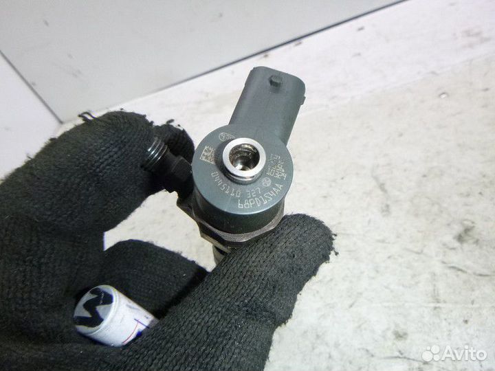 Форсунка топливная opel insignia 2008