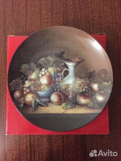 Настенная сувенирная тарелка фарфор