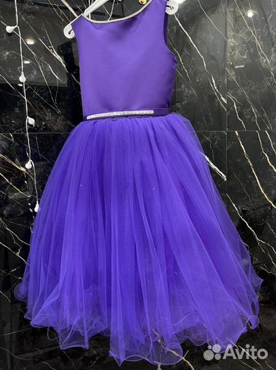 Платье нарядное