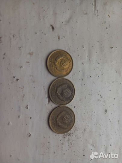 Продам старинные монеты