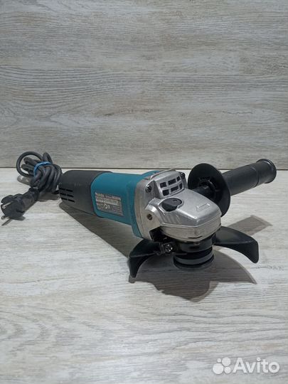 Ушм болгарка makita 9558 hn