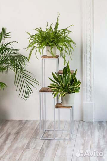 Подставка для цветов напольная кованая белая