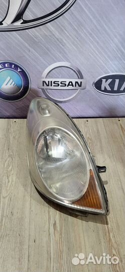Фара Nissan note E11 Прав