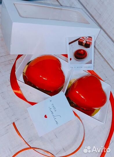 Пирожное-валентинка из шоколадного мусса