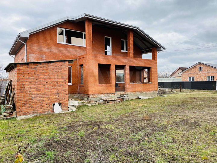 Дом 178,5 м² на участке 5,7 сот.