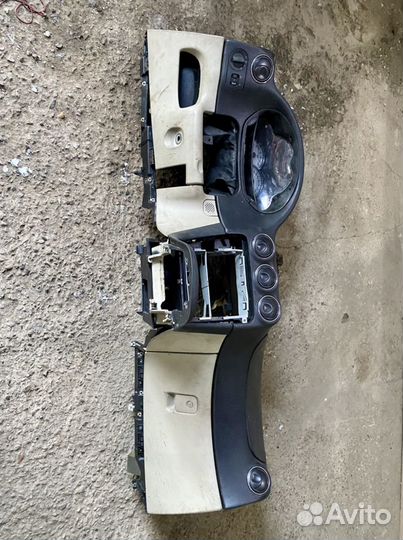 Панель торпеда с Airbag Alfa Romeo 166