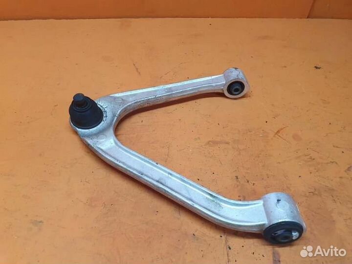 Рычаг подвески верхний правый Infiniti Fx35 S51