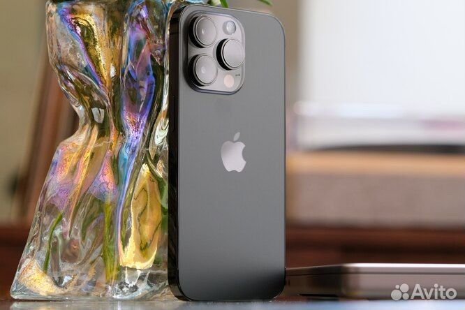 iPhone 15 Pro, 256 ГБ