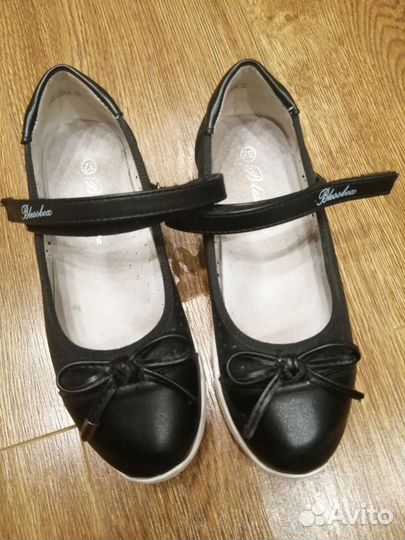 Туфли для девочки на сменку в школу
